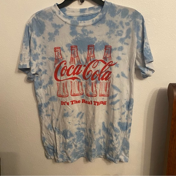 Coca Cola Blue tie dye short sleeve shirt size medium NWOT - Picture 1 of 3
